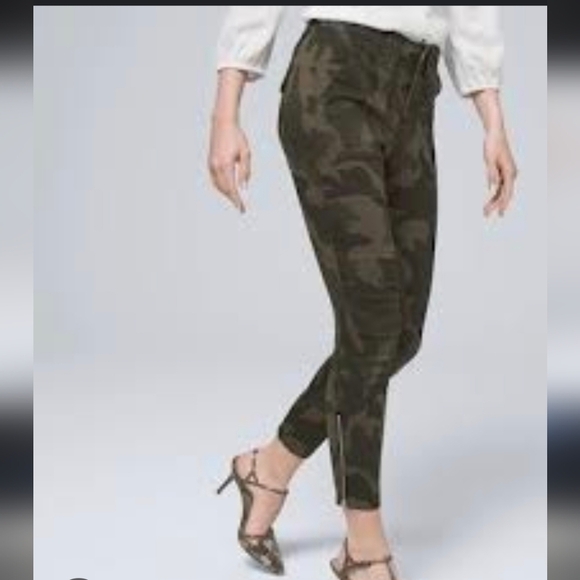 White House Black Market Mid-Rise Camo-Print Utility Slim Ankle Jeans Size 8 - Picture 1 of 9